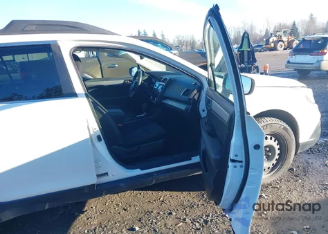 2018 Subaru Outback 2.5I Premium z USA, uszkodzony, nr VIN 4S4BSAFC6J3276186